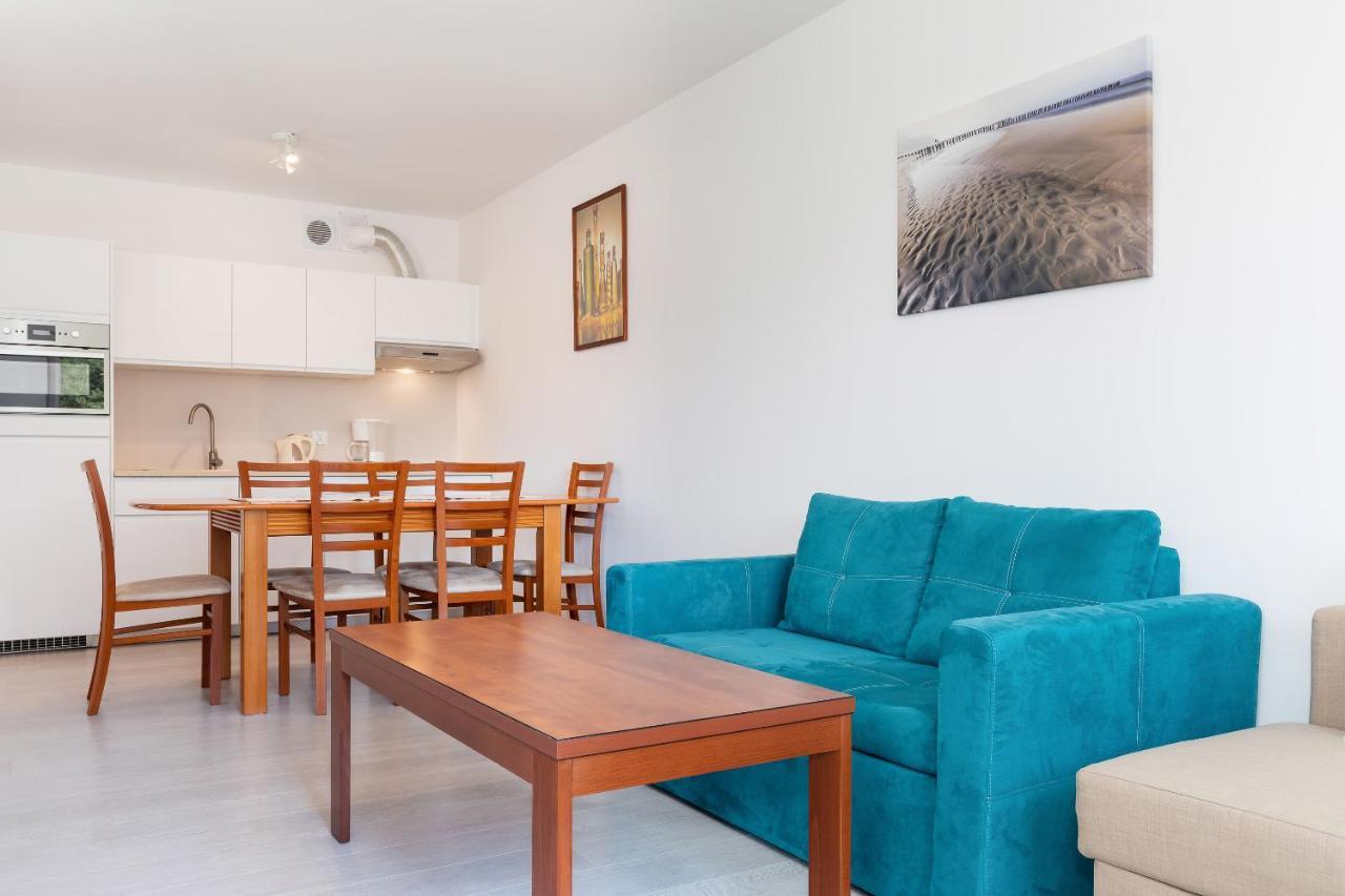 Apartamenty Polanki Park Basen, Sauna & Silownia By Noclegi Renters 코워브제크 외부 사진