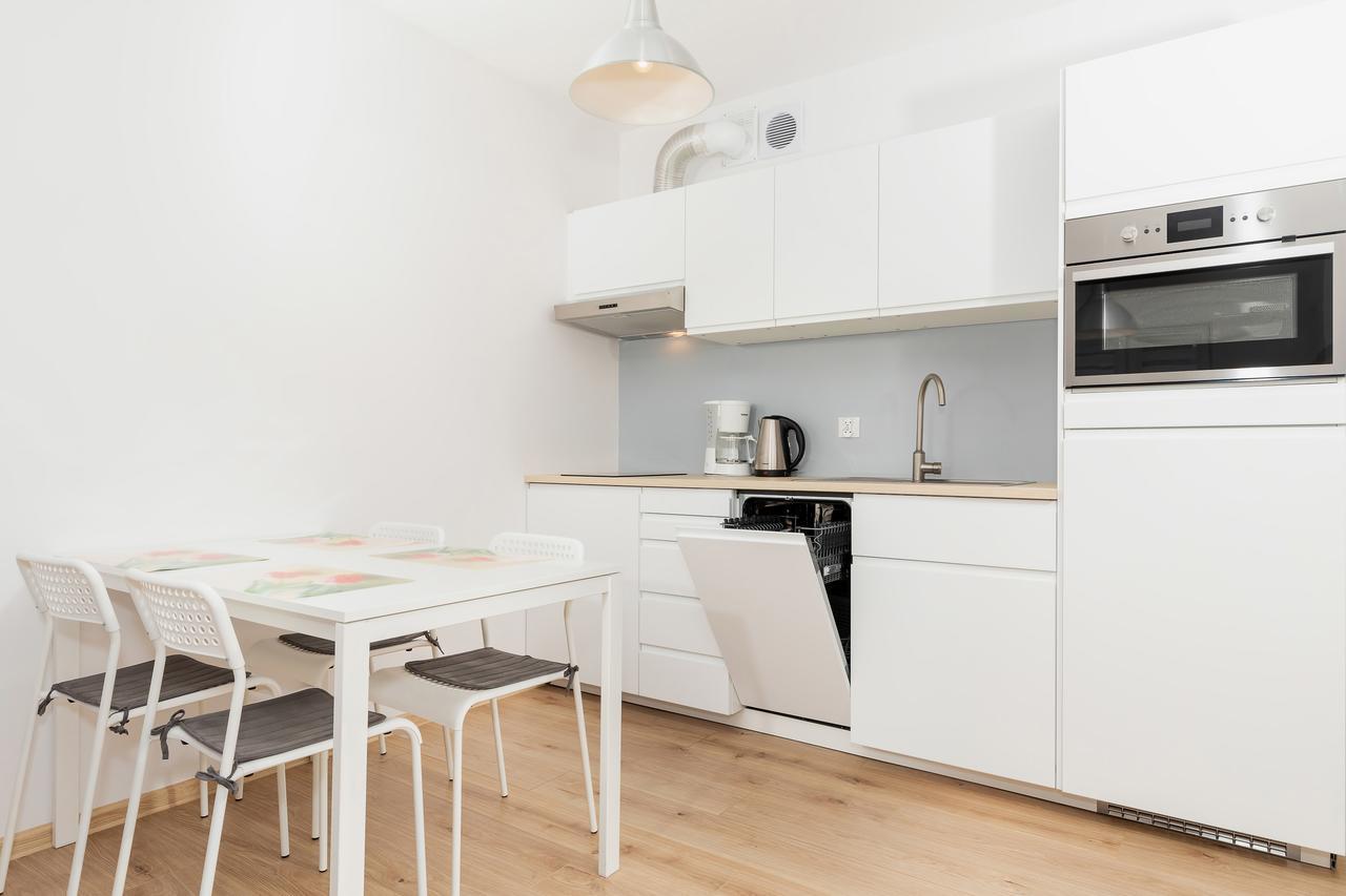 Apartamenty Polanki Park Basen, Sauna & Silownia By Noclegi Renters 코워브제크 외부 사진
